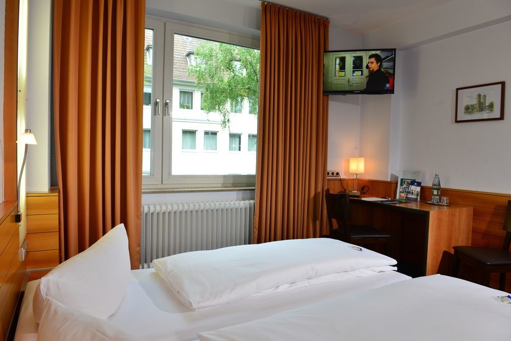Messehotel Koeln-Deutz מראה חיצוני תמונה
