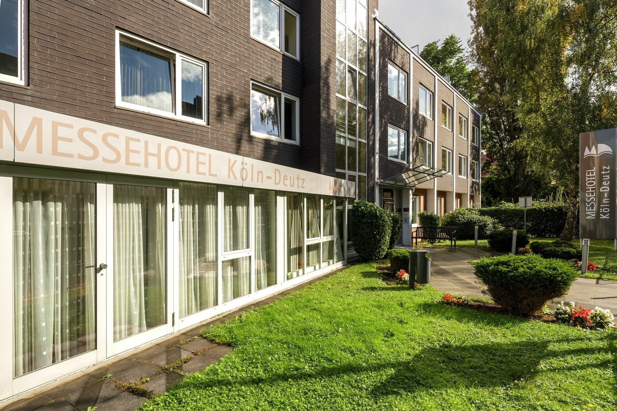 Messehotel Koeln-Deutz מראה חיצוני תמונה